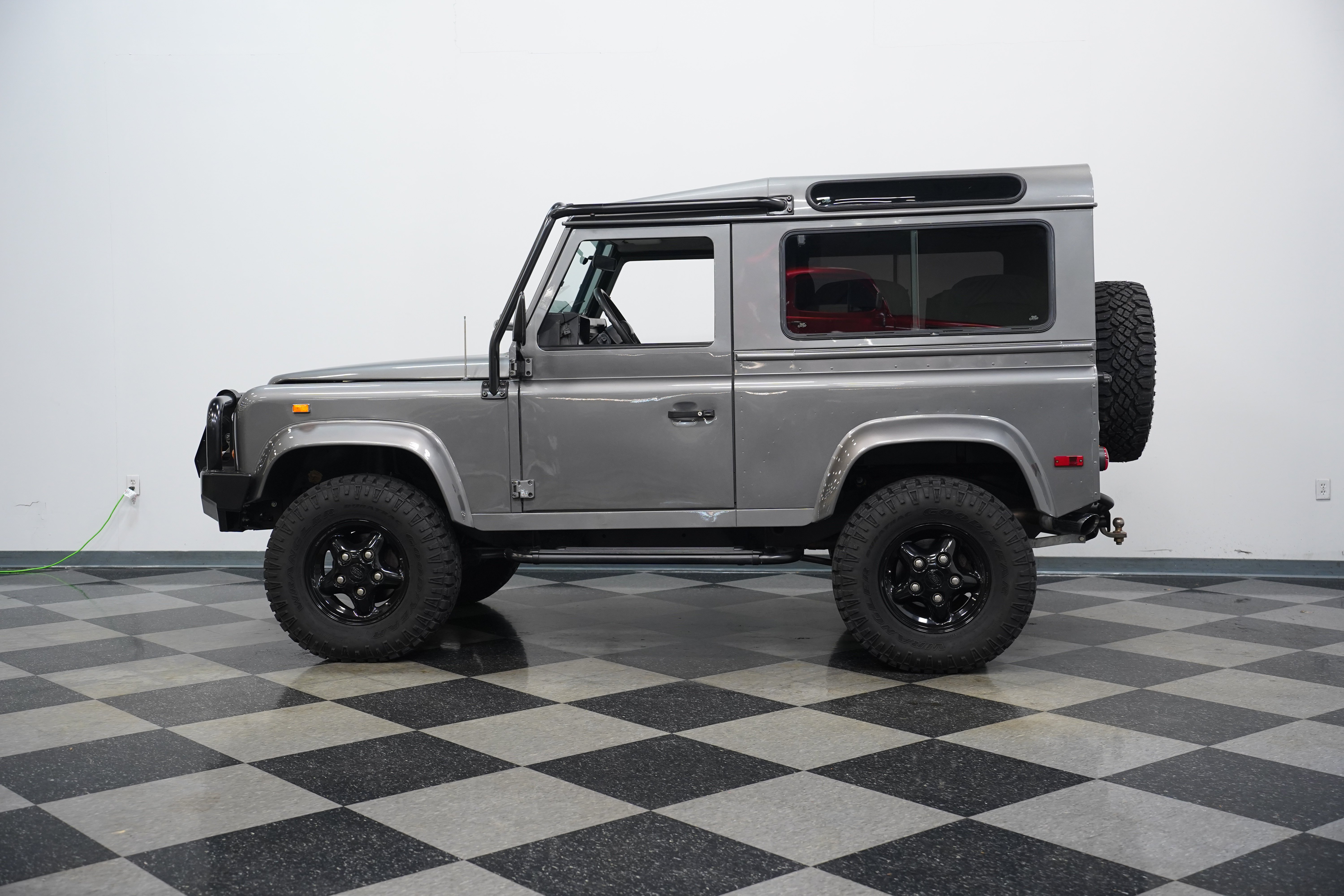land rover defender 1997 SALDV3241VA128133 image land rover defender 1997 SALDV3241VA128133 image